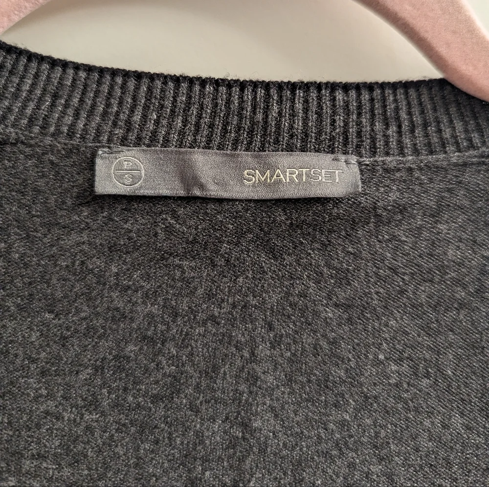 ๐3/$50๐ Smart Set Cardigan - Picture 4 of 6